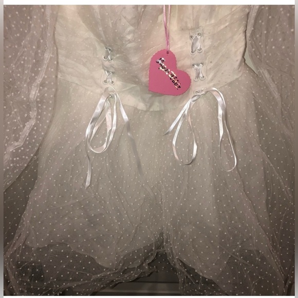 NWT XXS Dolls Kill Sugar Thrillz Heavenly Affair Babydoll Dress in White - Picture 3 of 8